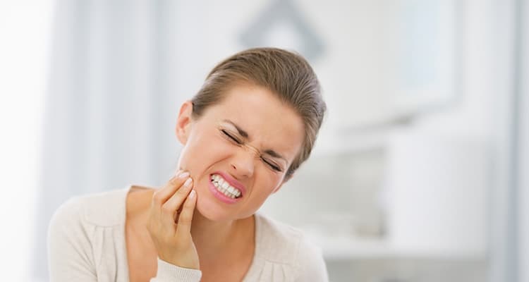 Kaip numalšinti danties skausmą